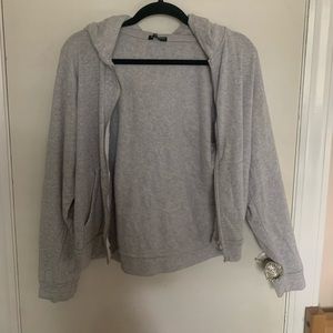 Brandy Melville sweater